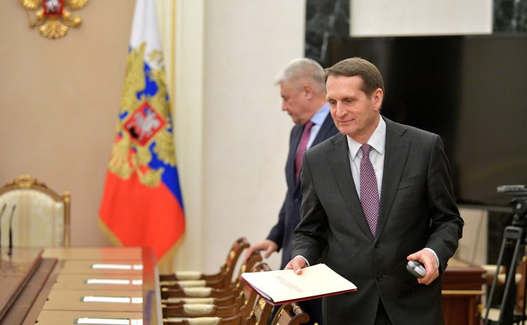 I servizi segreti russi accusano l’Europa: “Rischio reale di un conflitto su vasta scala in Eurasia”